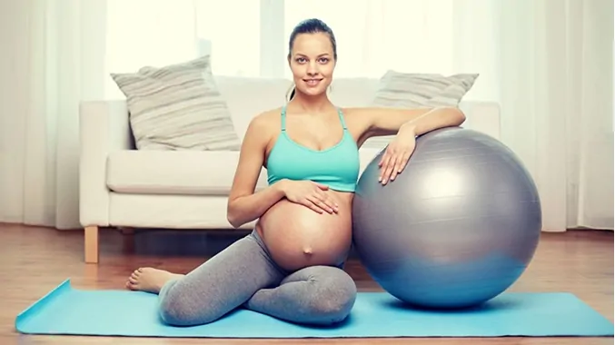 Momfitt kismama program